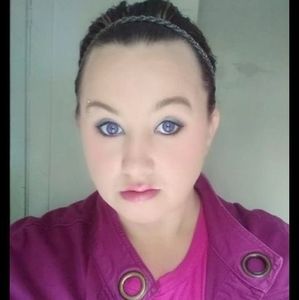 Meet your Posher, Lindsay
